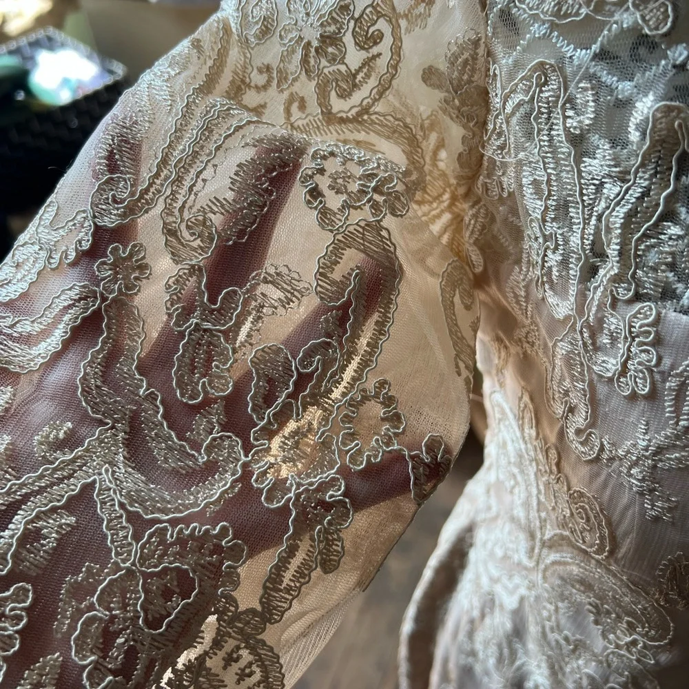 Elegant Lace Mother Of The Bride/Groom Sheath Silhouette 3/4 Sleeve Dress - Picture 6 of 16